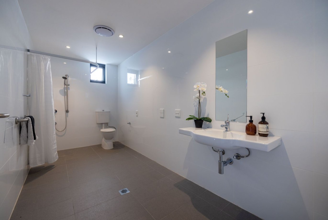 Auburn NDIS House bathroom