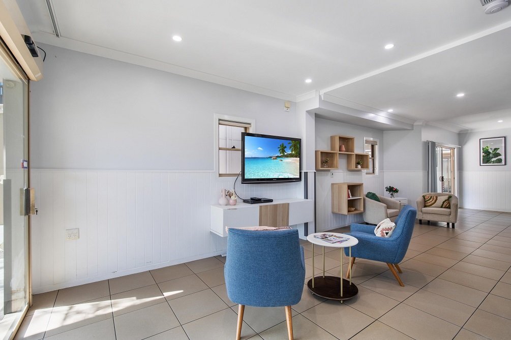 Annerley Townhouses Livingroom Side View
