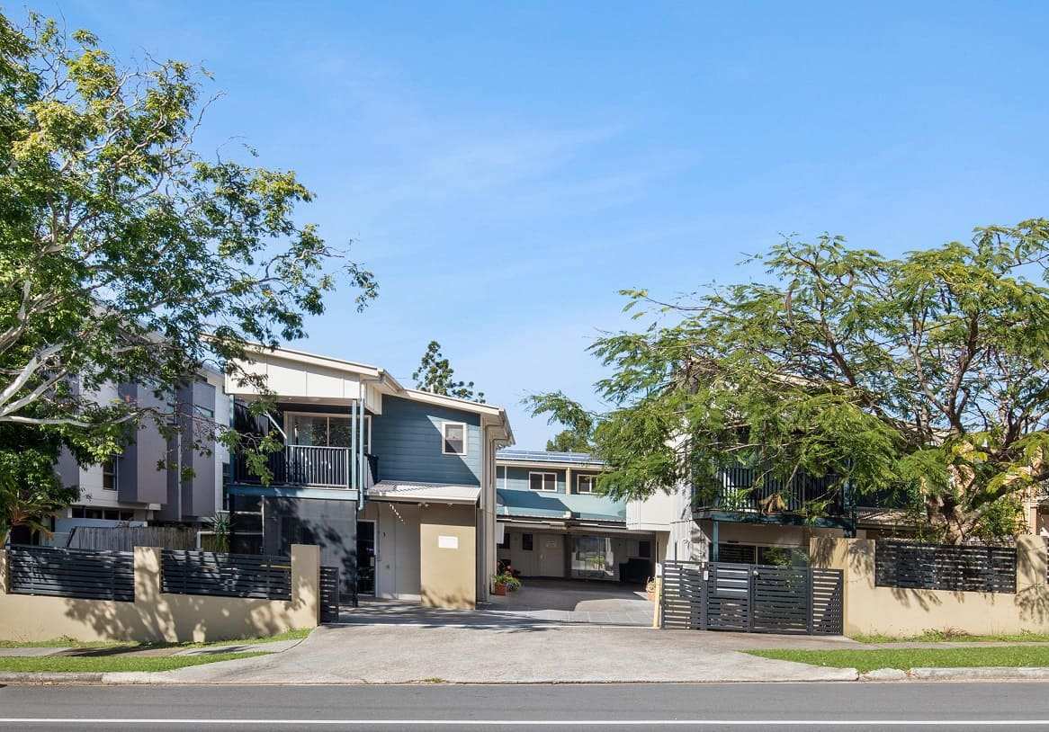 Annerley Townhouses Front View