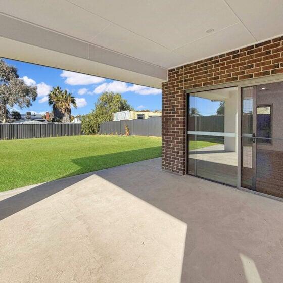 Broken Hill House in New South Wales | SDA Housing with outdoor view