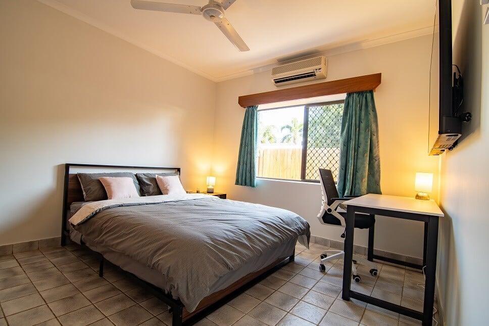 Manunda Residences Bedroom
