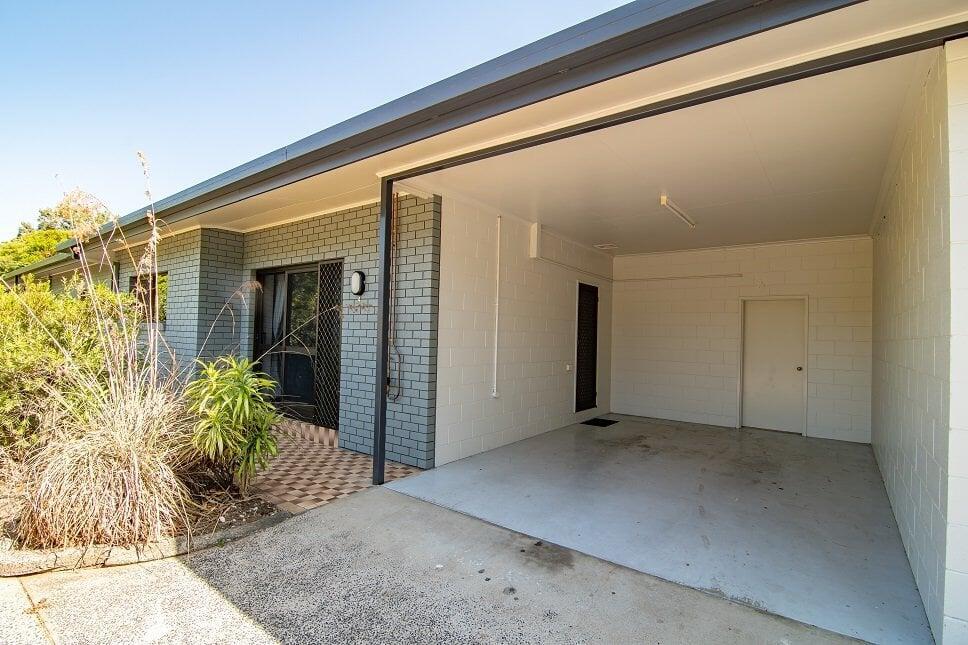 Manunda Residences Carport View
