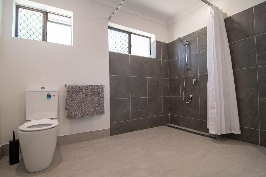 Manunda Residences Bathroom Toilet View