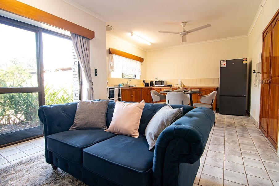 Manunda Residences Lounge View