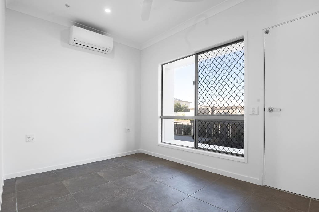 Townville houses in queensland INTERIOR view